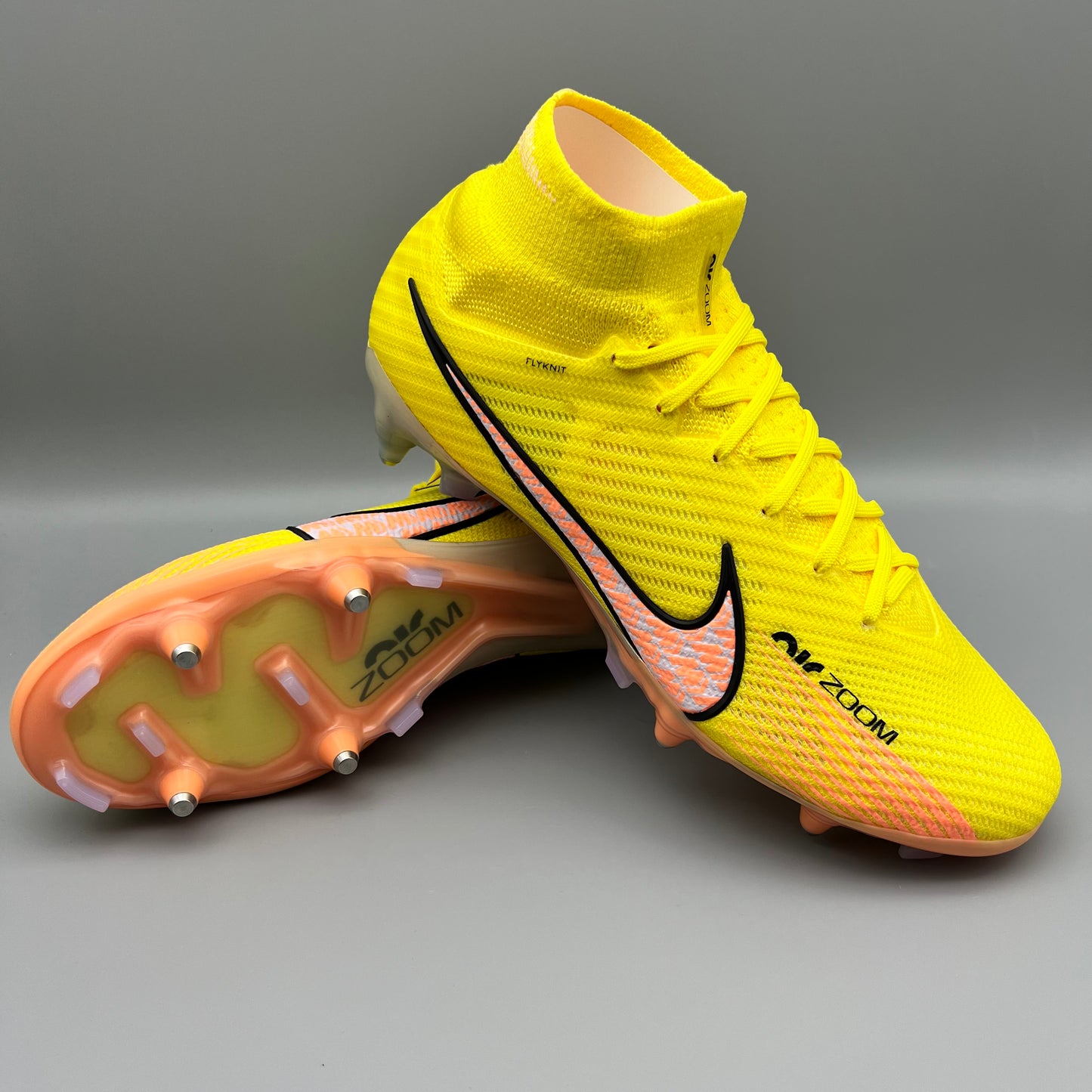 Mercurial superfly hot sale v yellow