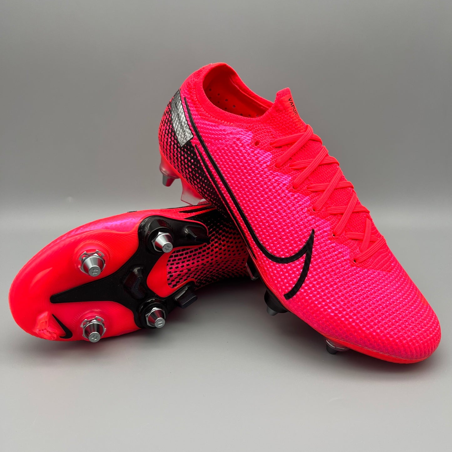 Shop Mercurial Vapor 13 Sg